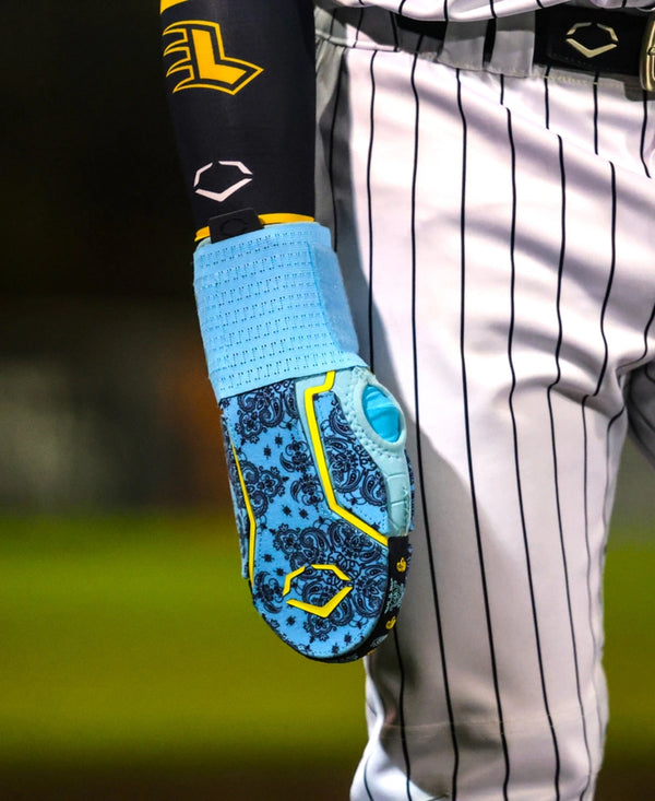 Player wearing the Evoshield X-SRZ™ Paisley Sliding Mitt 2.0