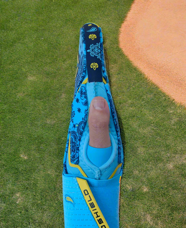 Side view of the Evoshield X-SRZ™ Paisley Sliding Mitt 2.0 with the thumb exposed