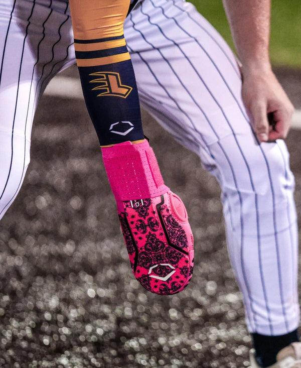 Player wearing the Evoshield X-SRZ™ Paisley Sliding Mitt 2.0