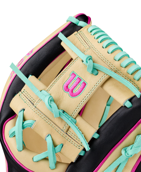 Close-up of the web on the Wilson 2027 A2K® 1724 11.75" Baseball Glove