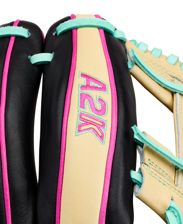 Close-up of the logo on the Wilson 2027 A2K® 1724 11.75" Baseball Glove