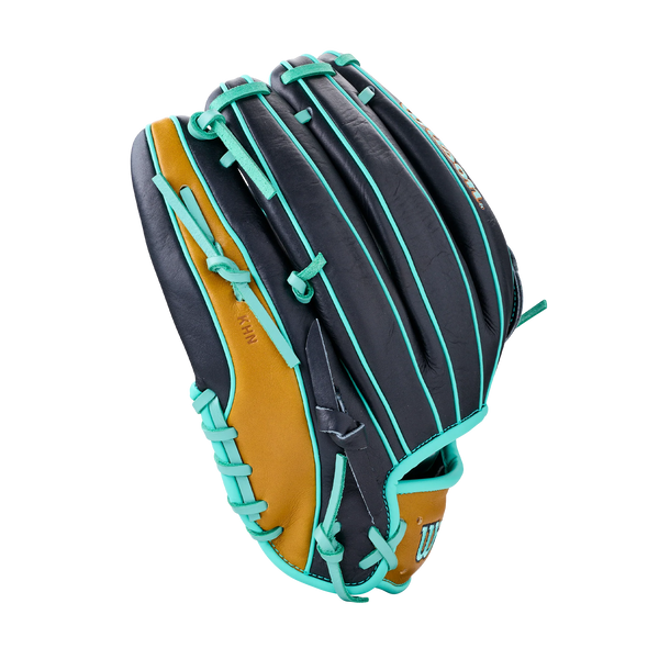 Wilson 2027 A1000® DW5 12" Baseball Glove