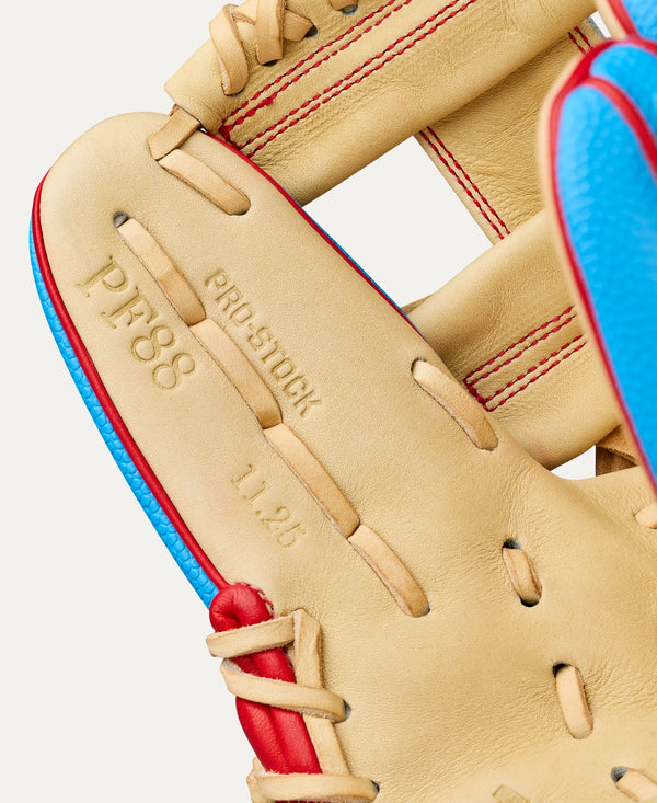Close-up of the inside of the Wilson 2027 A2000® PF88SS 11.25" Baseball Glove