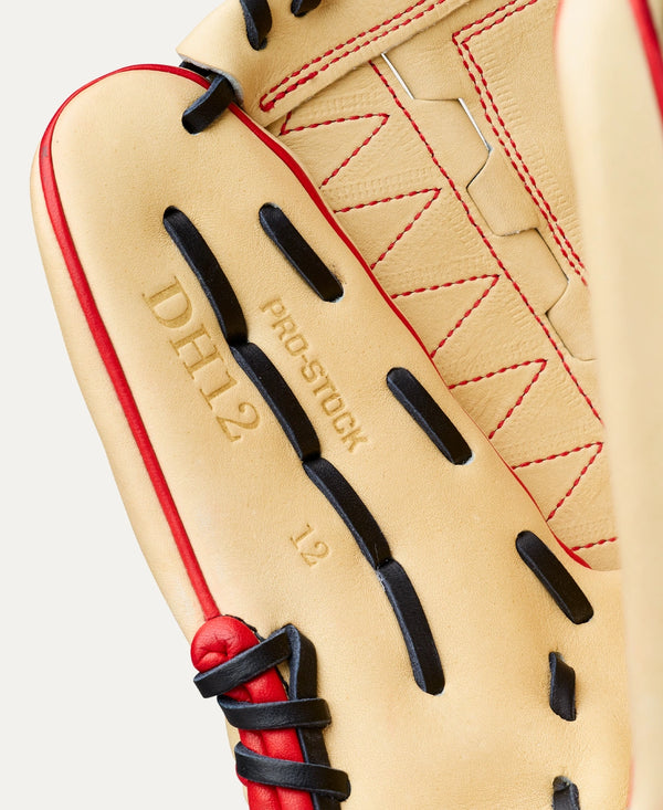 Close-up of the inside of the Wilson 2027 A2000® DH12 12" Baseball Glove