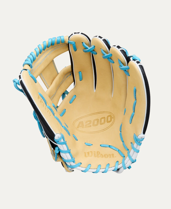 Wilson 2027 A2000® FP1175SS 11.75" Fastpitch Glove