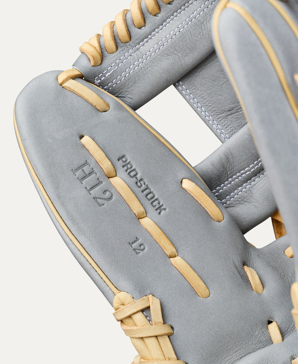 Close-up of the inside of the Wilson 2027 A2000® H12 12" Fastpitch Glove