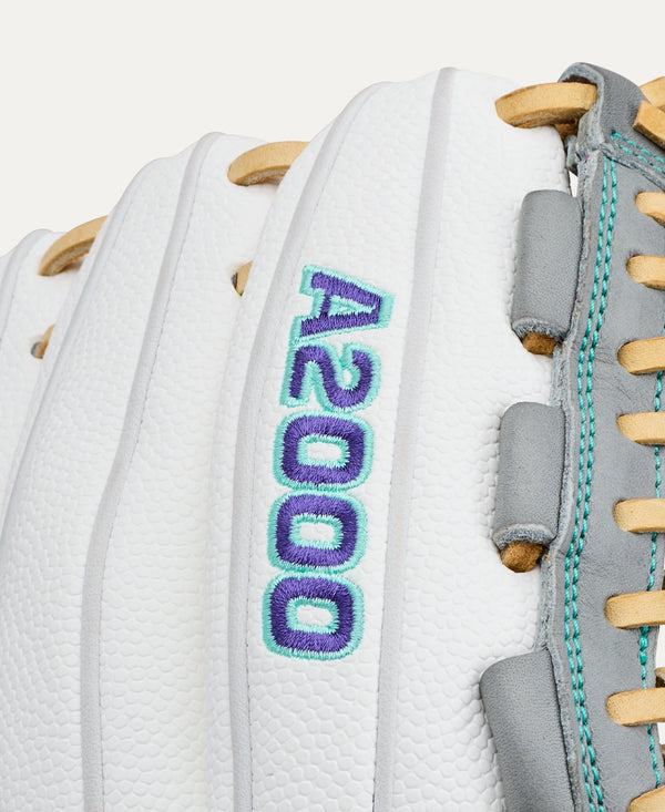Close-up of the logo on the Wilson 2027 A2000® FPHGSS 12" Fastpitch Glove