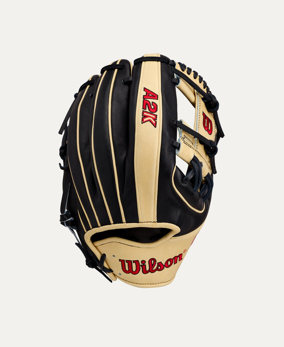 Wilson 2027 A2K® 1724 11.75" Baseball Glove