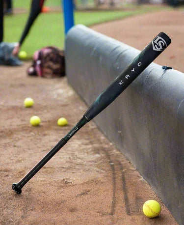 2025 Louisville Slugger KRYO -8 Fastpitch Bat