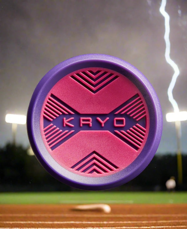 End cap for the 2026 Louisville Slugger KRYO Thundernight -10 Fastpitch Bat