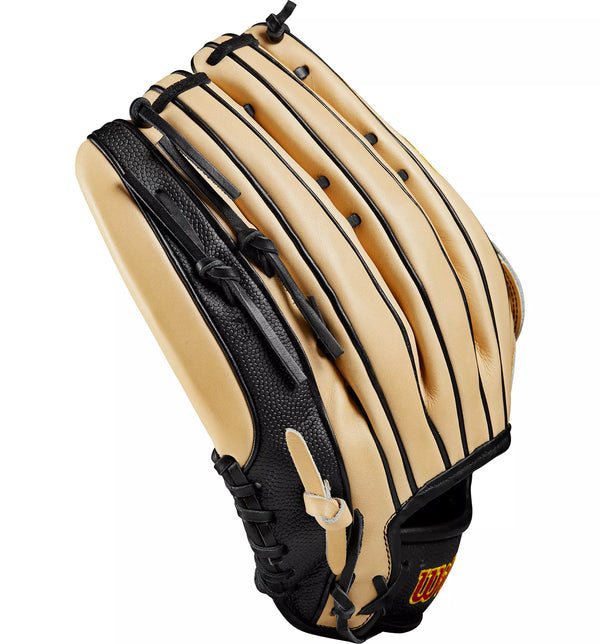 Wilson A2000 13.5" Slowpitch Softball Glove