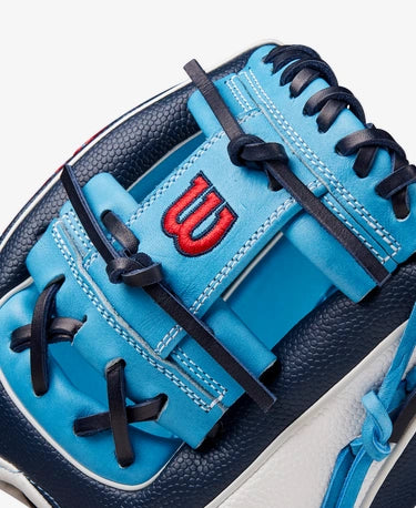 Close-up of the web of the Wilson Fall 2024 A2000® PF88SS 11.25” Baseball Glove