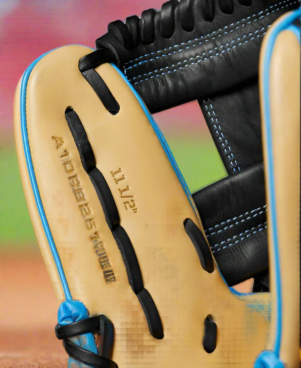 Close-up of the inside of the Wilson Fall 2024 A1000® 11.5" 1786 Baseball Glove