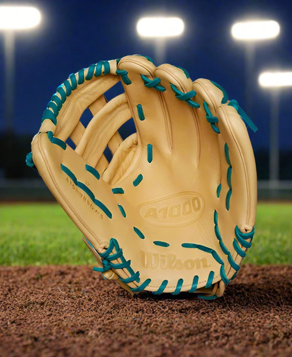 Wilson Fall 2024 A1000® 12" DW5 Baseball Glove