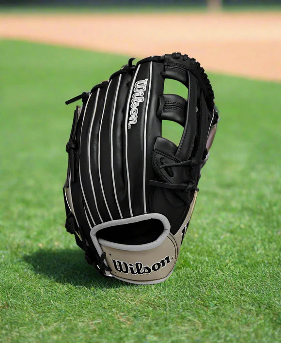 Wilson Fall 2024 A1000® 12.5" 1750 Baseball Glove