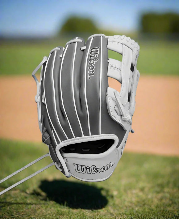 Wilson Fall 2024 A1000® 12" IF12 Fastpitch Glove