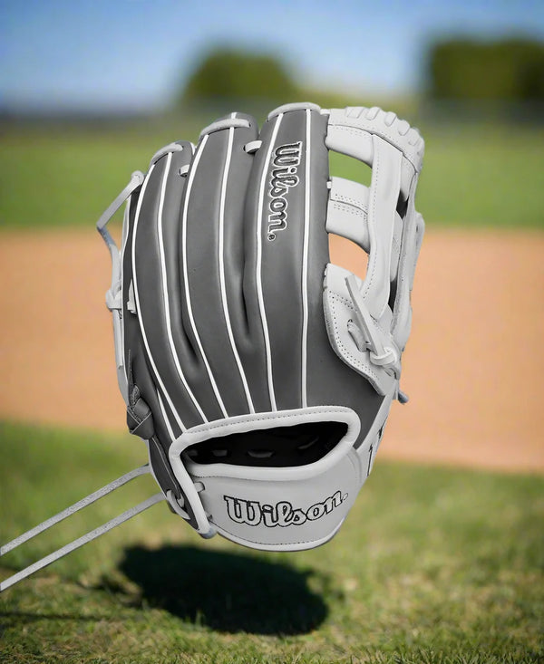 Wilson Fall 2024 A1000® 12" IF12 Fastpitch Glove