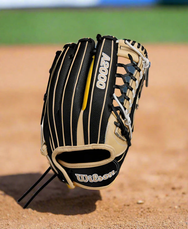 Wilson 2024 Fastpitch Classics Series A2000® T125SS 12.5” Fastpitch Glove