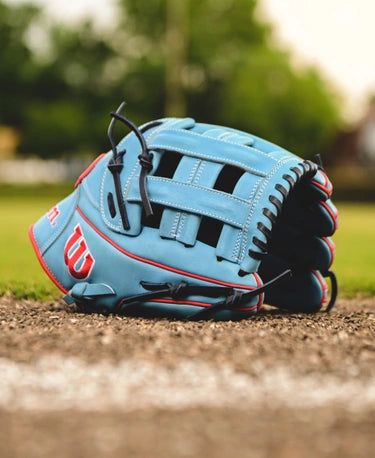 Wilson Fall 2024 A2000® 1750 12.5” Baseball Glove