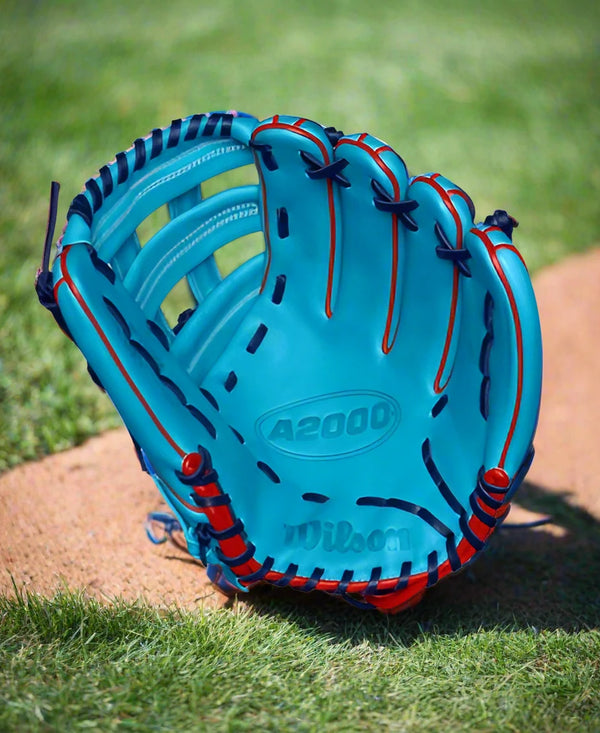 Wilson Fall 2024 A2000® 1750 12.5” Baseball Glove