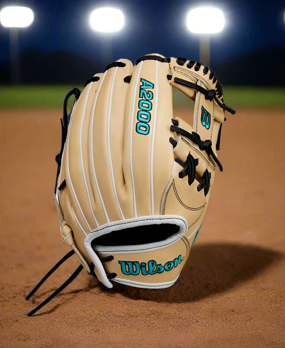 Wilson Fall 2024 A2000® FP75 11.75" Fastpitch Glove