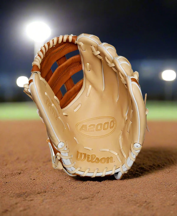 Wilson Winter 2024 A2000® FP1712 12" Fastpitch Glove