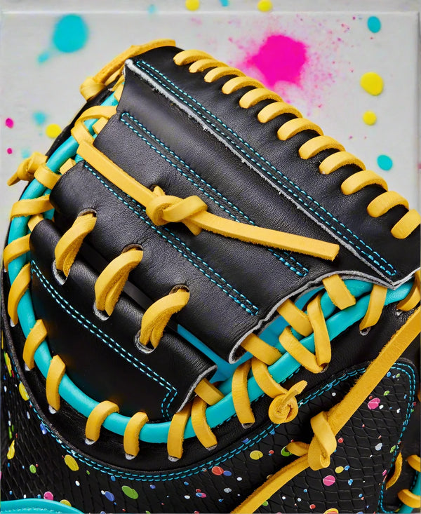 Close-up of the web on the Wilson Spring 2025 A2000® PF33SS 33" Baseball Catcher's Mitt