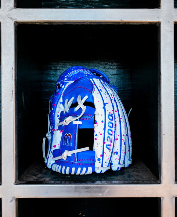 Wilson A2000® H12SS Love the Moment™ 12" Fastpitch Glove