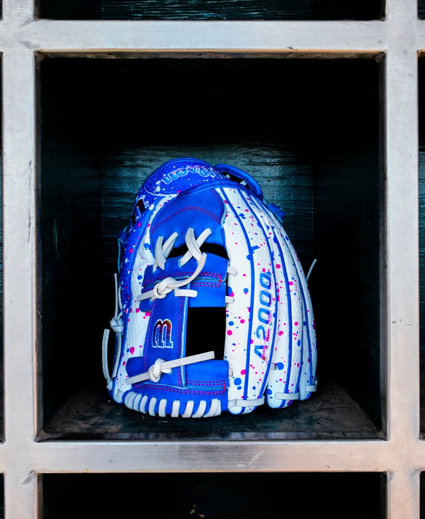 Wilson A2000® H12SS Love the Moment™ 12" Fastpitch Glove