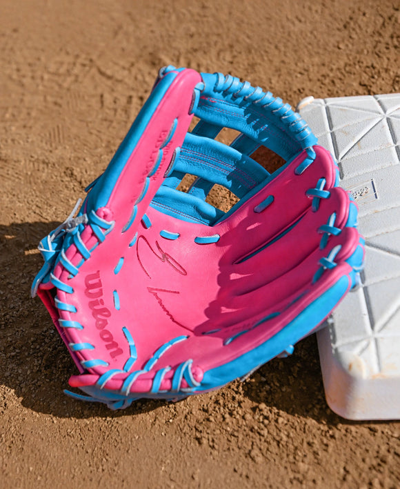 Wilson Fall 2025 Elly De La Cruz A2000® EDLC44 GM 12" Baseball Glove
