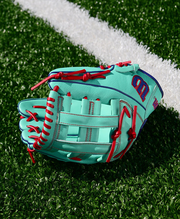 Wilson Fall 2025 A2000® 1750SS 12.5" Baseball Glove