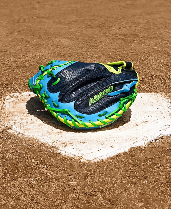 Wilson Fall 2025 A2000® PF33SS 33" Baseball Catcher's Mitt