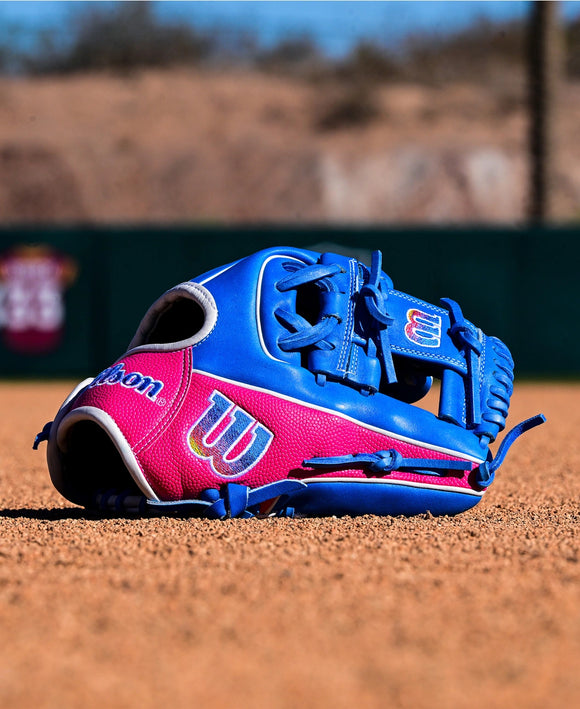 Wilson A2000® DP15 Love the Moment™ 11.5" Baseball Glove
