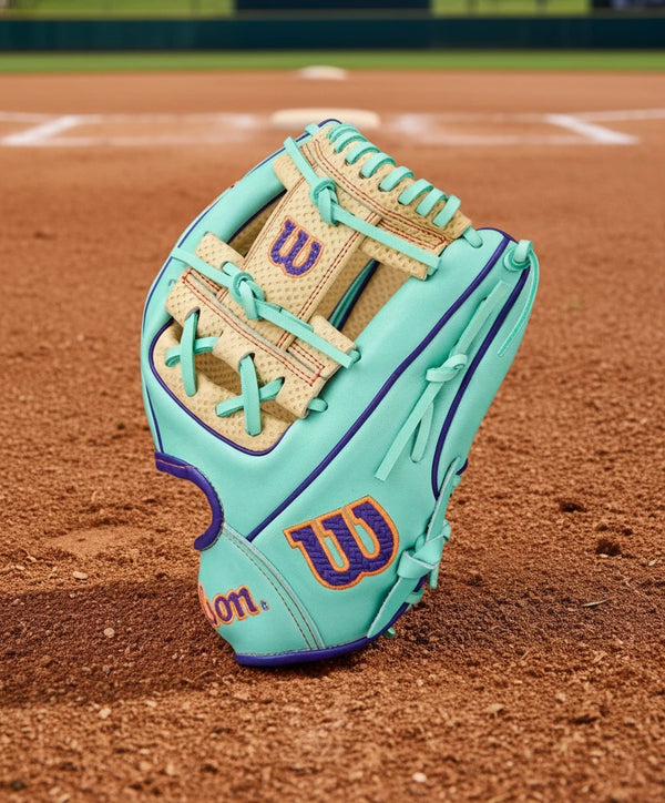 Wilson Winter 2025 A2000® SC1786 11.5" Baseball Glove