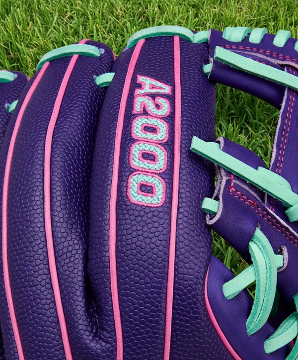 Close-up of the logo on the Wilson Winter 2025 A2000® DP15SS 11.5" Baseball Glove