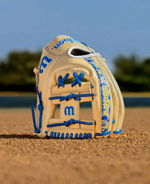 Wilson Winter 2025 Bobby Witt Jr. A2000® BWJ7 GM 11.75" Baseball Glove