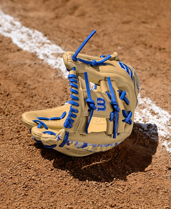 Wilson Winter 2025 Bobby Witt Jr. A2000® BWJ7 GM 11.75" Baseball Glove