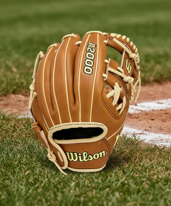Wilson A2000® Classics Series DP15 11.5" Baseball Glove