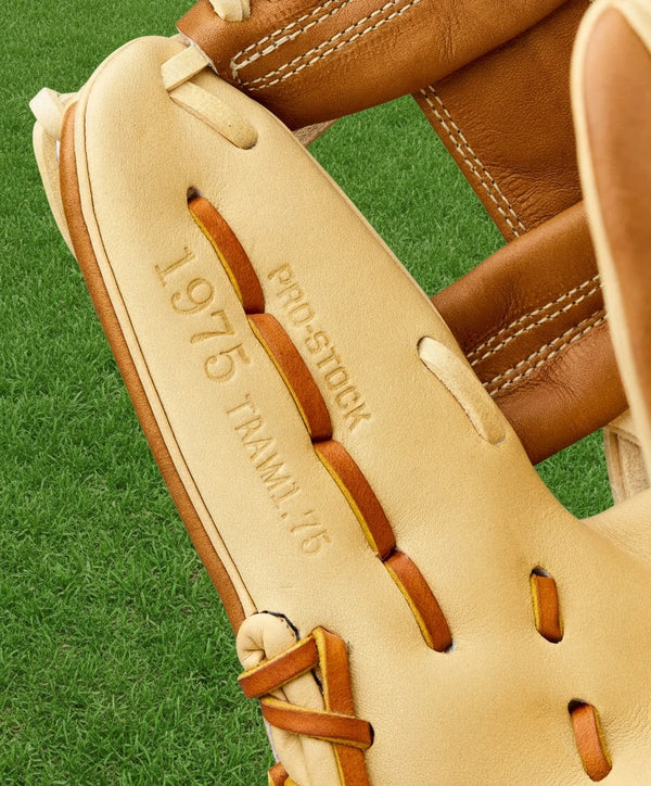 Close-up of the inside of the Wilson A2000® Classics Series 1975 11.75" Baseball Glove