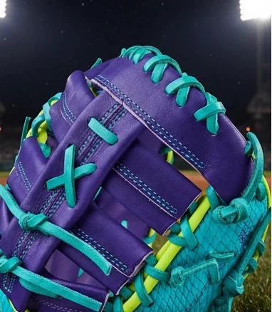 Close-up of the web on the Wilson Spring 2026 A2000® 1612SS 12" Baseball First Base Mitt