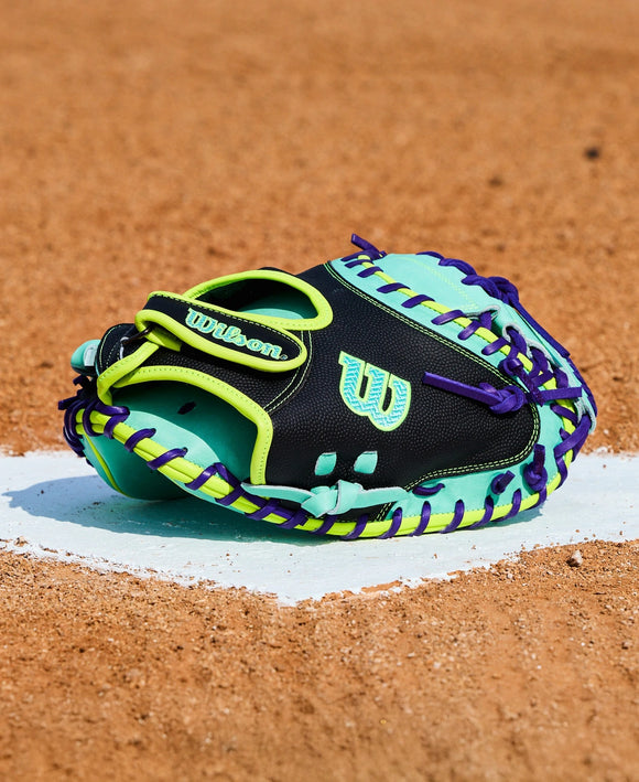 Wilson Spring 2026 A2000® PF33SS 33" Baseball Catchers Mitt