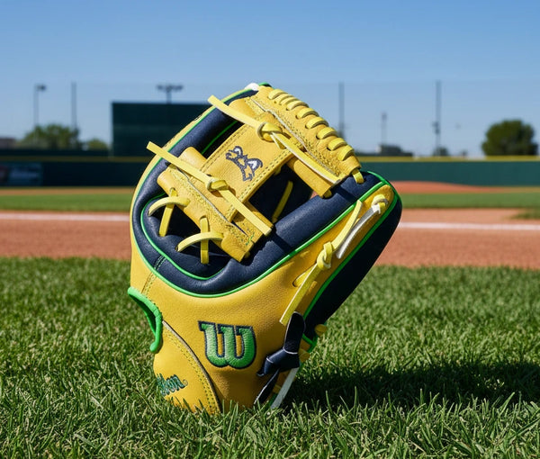 Wilson Savannah Bananas 11" Youth Baseball Glove