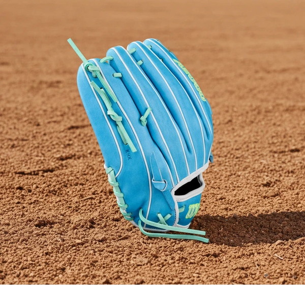 Wilson Spring 2026 A2000® FPHG 12" Fastpitch Glove