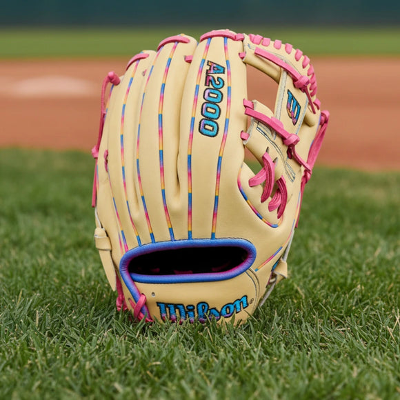 Wilson A2000® 1786 Love the Moment™ 11.5" Baseball Glove