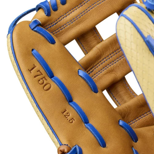 Close-up of the inside of the Wilson A1000™ Sheriff 1750 Special Make-up 12.5" Baseball Glove