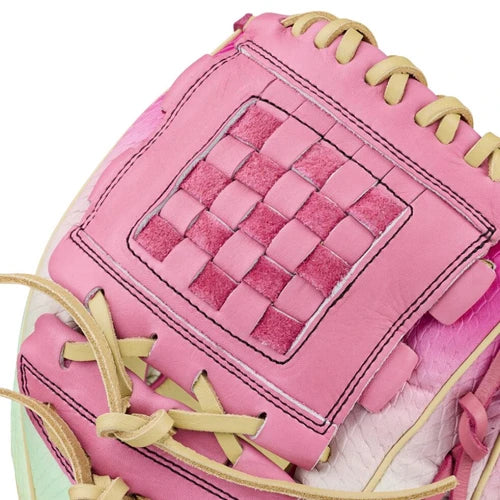 Close-up of the web on the Wilson A1000™ Sunset P12 Special Make-up 12" Fastpitch Glove