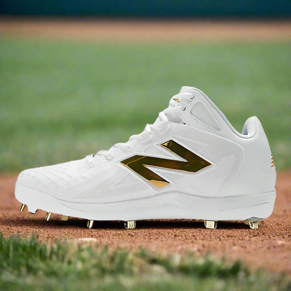 New Balance FuelCell Ohtani 1 Metal Cleat - White/Metallic Gold