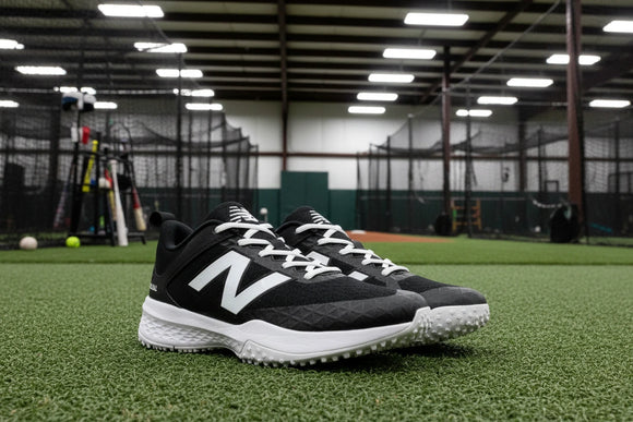New Balance FuelCell 4040 v8 Turf Trainer - Black/White