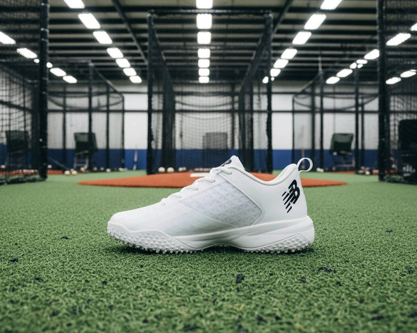 New Balance FuelCell 4040 v8 Turf Trainer - White/Black