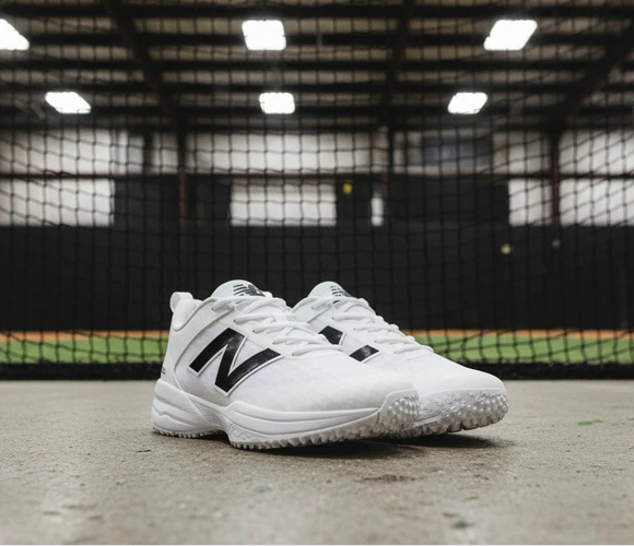 New Balance FuelCell 4040 v8 Turf Trainer - White/Black